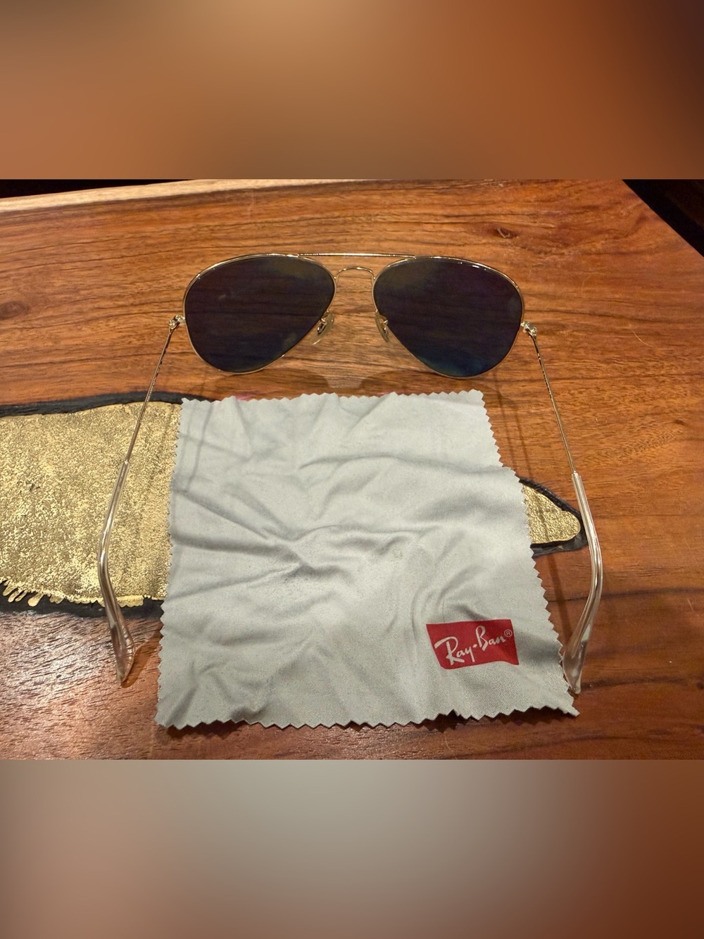 Ray-Ban Gold Rimmed Aviators - Picture 7 of 7